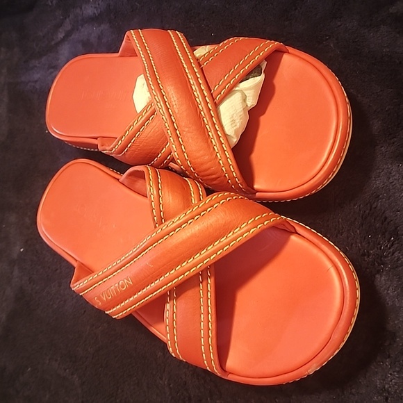 Louis Vuitton Sandals - Picture 3 of 10